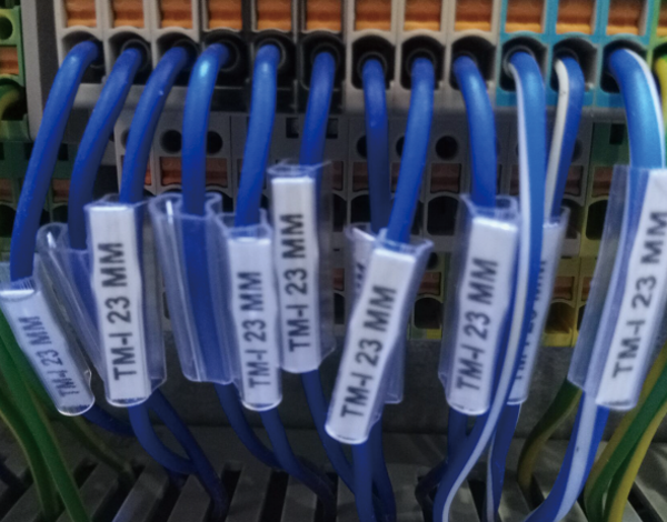 碩方TP76i線號(hào)機(jī)打印4mm標(biāo)記條