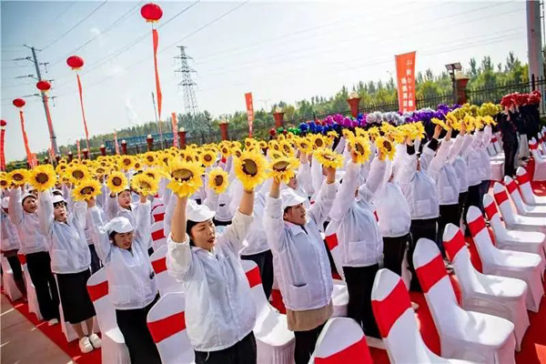 揚(yáng)帆再起航丨碩方集團(tuán)成功舉辦&ldquo;啟航2024&rdquo;誓師動(dòng)員大會(huì)