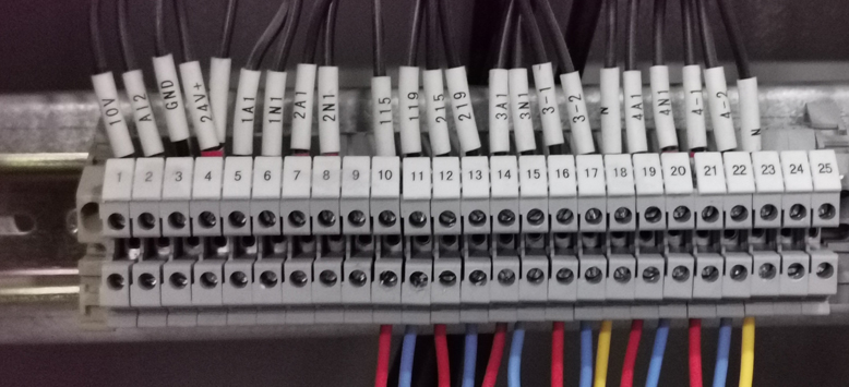 電工專用號碼管打號機TP86A打印材料豐富，現(xiàn)場作業(yè)更方便