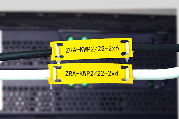 碩方四孔電纜標(biāo)識牌
