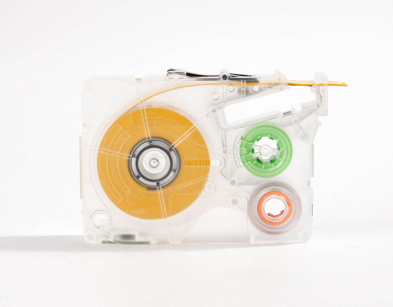 阻燃無鹵，用碩方4孔電纜標識牌標記線路帶來滿滿的安全感