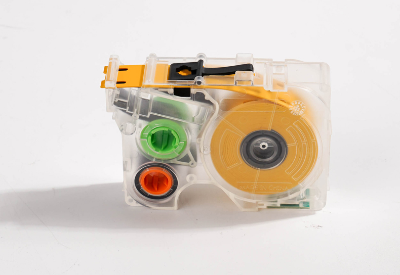 阻燃無鹵，用碩方4孔電纜標識牌標記線路帶來滿滿的安全感